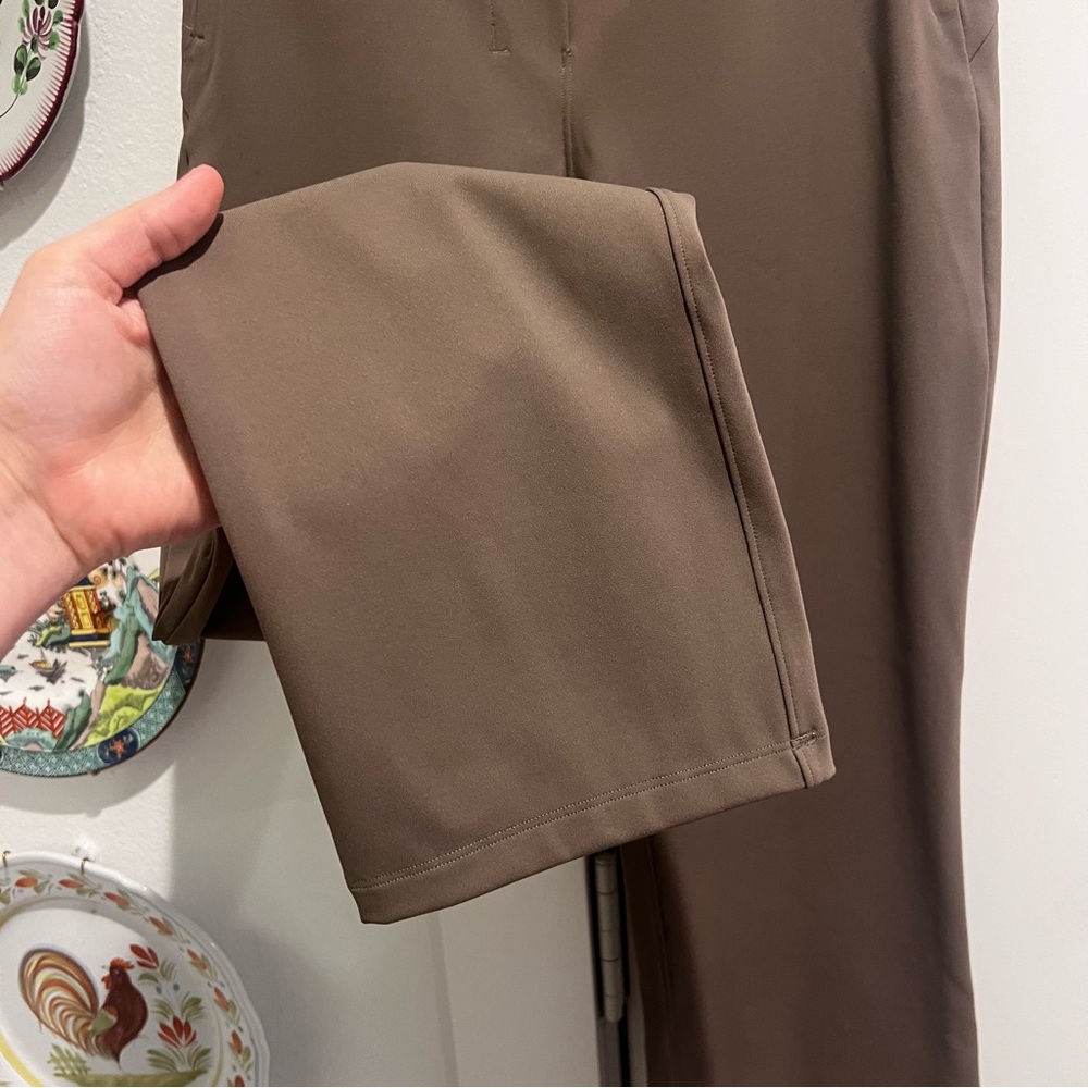 NEW Lululemon Women Smooth Fit Pull-On High-Rise Cropped Pant Brown - Picture 5 of 10